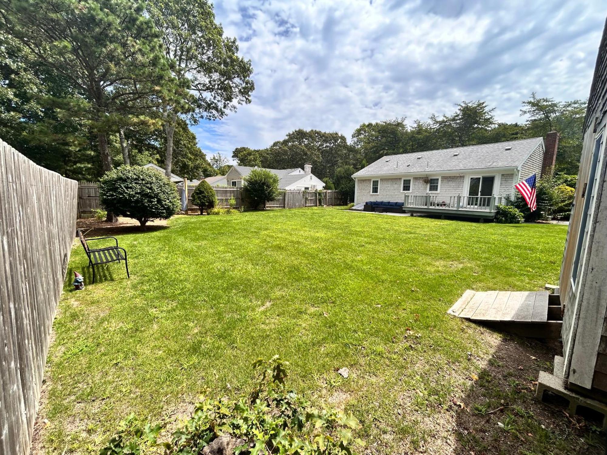 Home In Hyannis Exterior photo